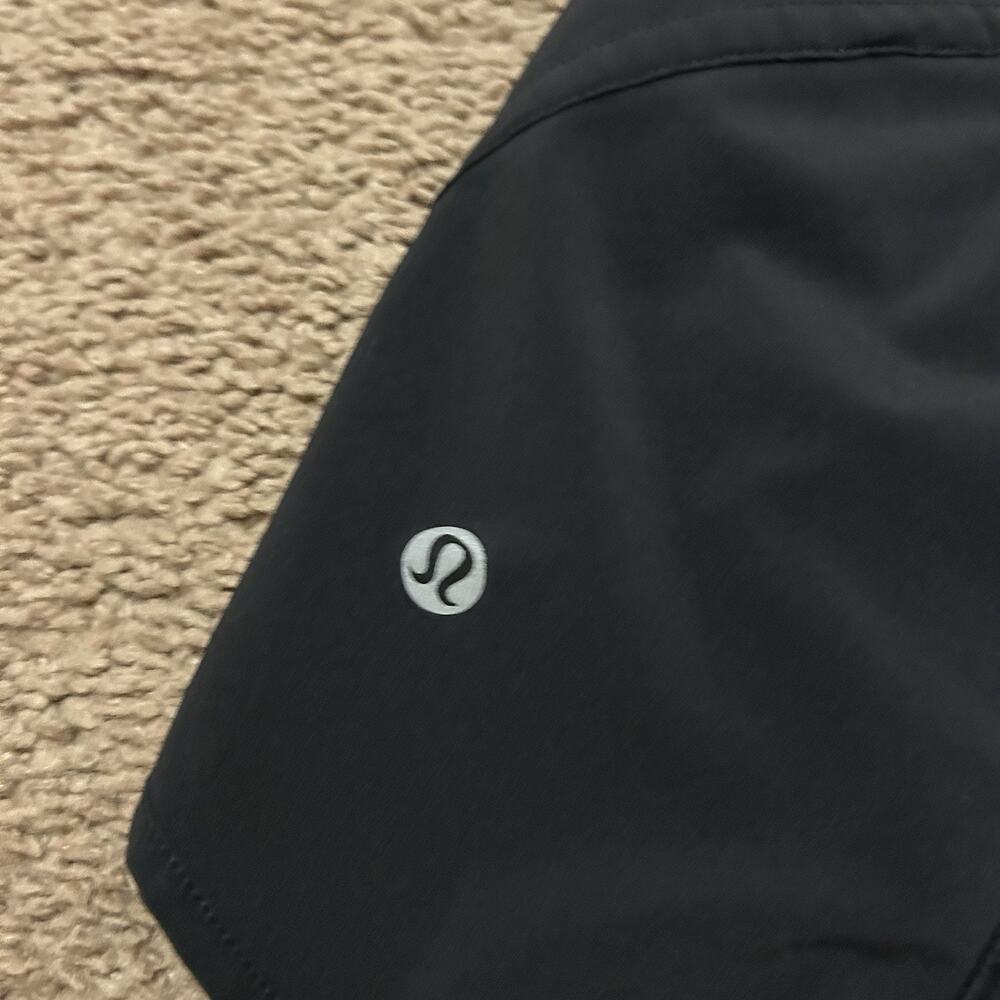 Lululemon Black Hotty Hot Lined Shorts Size 8 - Picture 8 of 8
